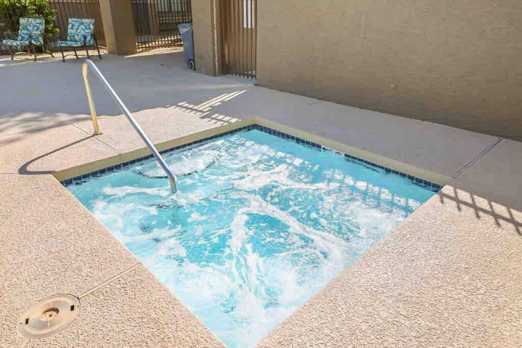 The Cool Cactus Condo With Pool And Jacuzzi Tempe Exteriér fotografie